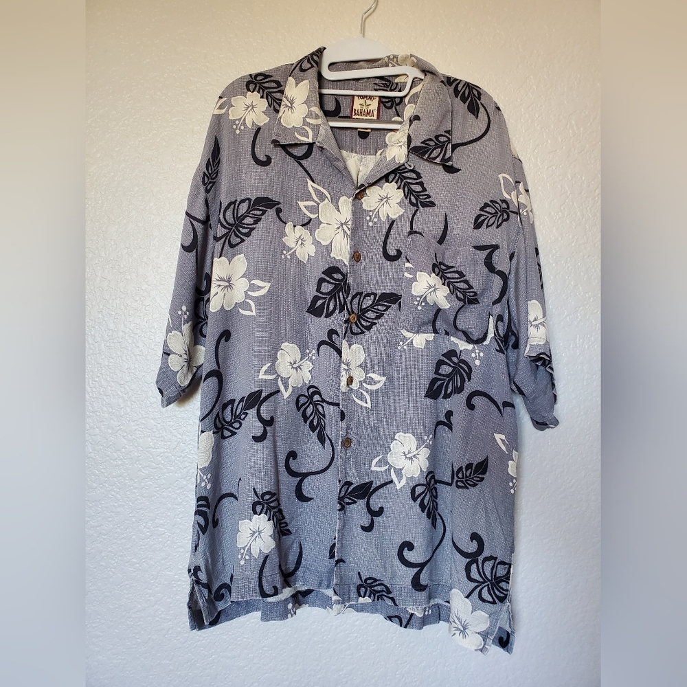 Vintage Tommy Bahama Gray Hawaiian Short Sleeve Shirt 100% Silk Men's X-Large
